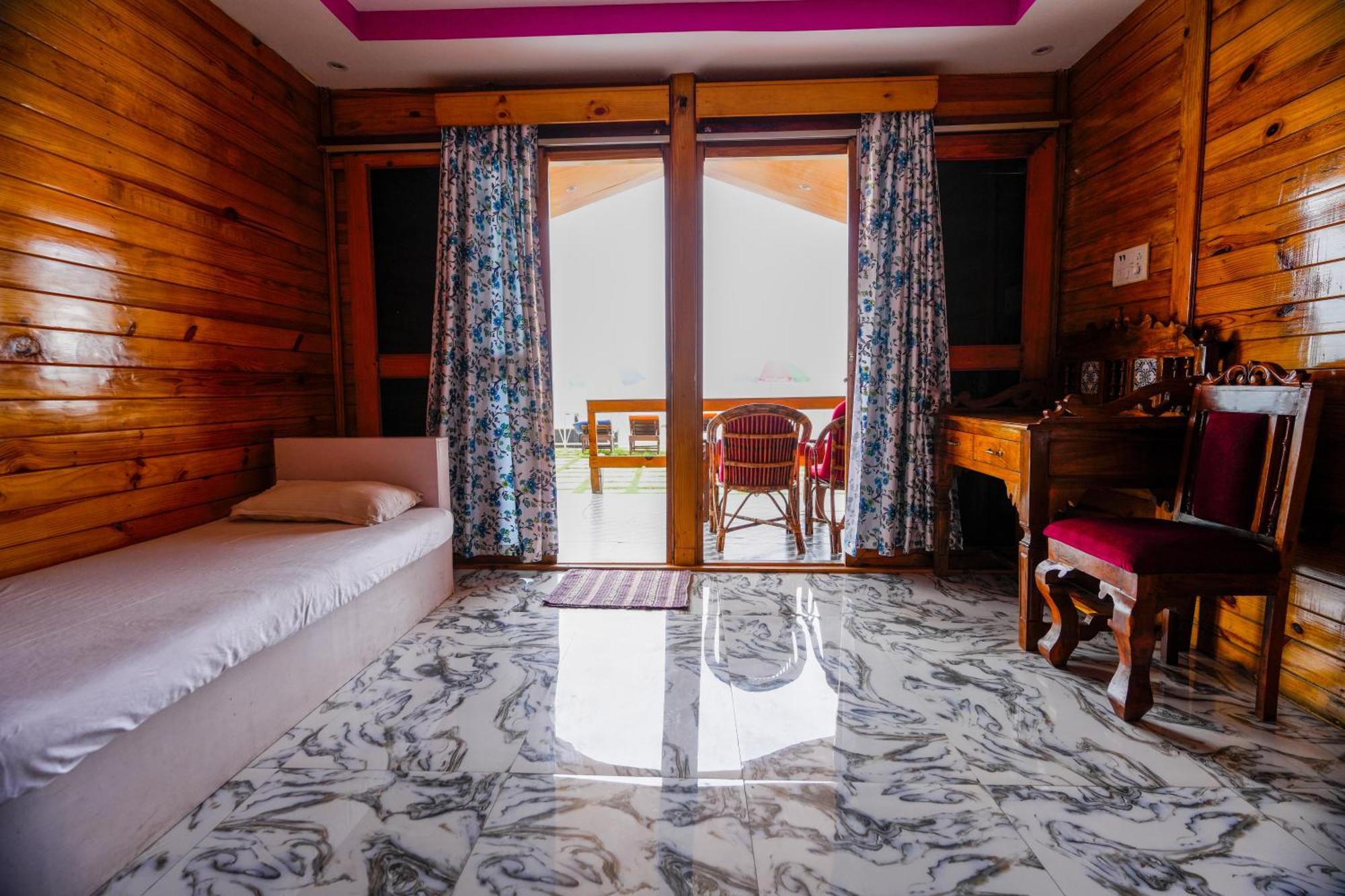 Om Sai Beach Resort Agonda Eksteriør bilde